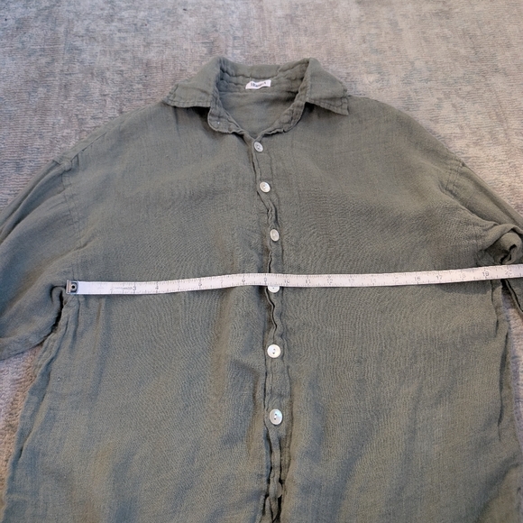 Vitamin A Playa Shirt - Picture 12 of 15